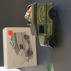 Dept 56 Village Express Van the Heritage Collection